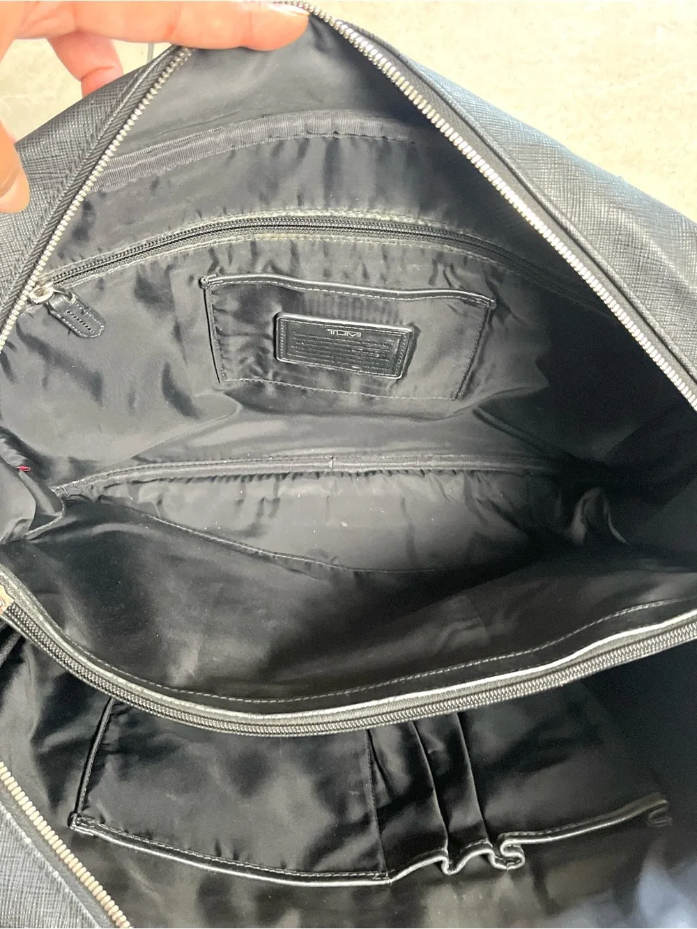 Tumi Black Leather Briefcase Bag (Read First)